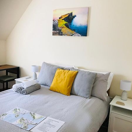 Feochan Rooms Portree Luaran gambar