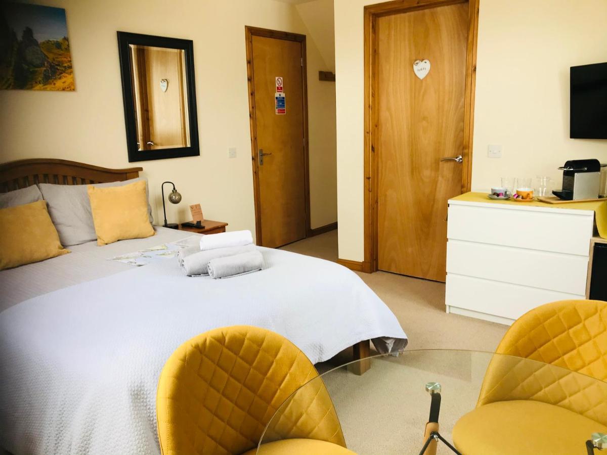 Feochan Rooms Portree Luaran gambar