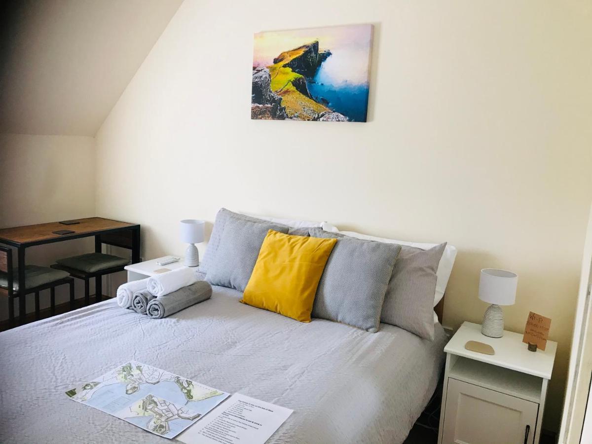 Feochan Rooms Portree Luaran gambar